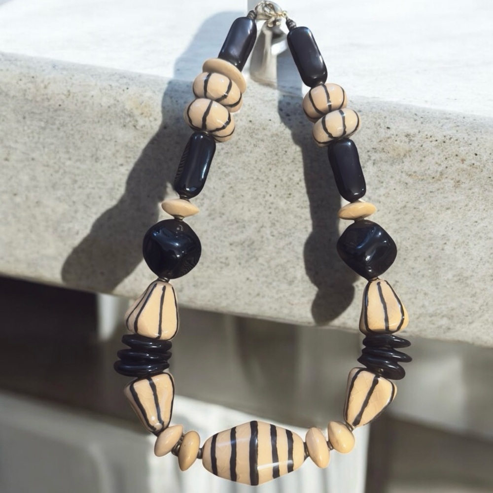 Y2K Vintage Black and Tan Glass Beaded Statement Necklace, 18” Long, Heavy